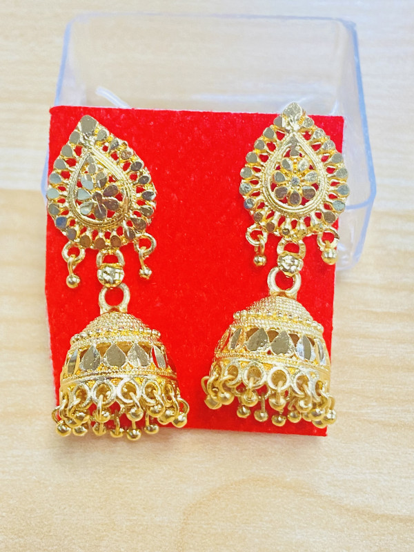 Gold Plated Earring E19