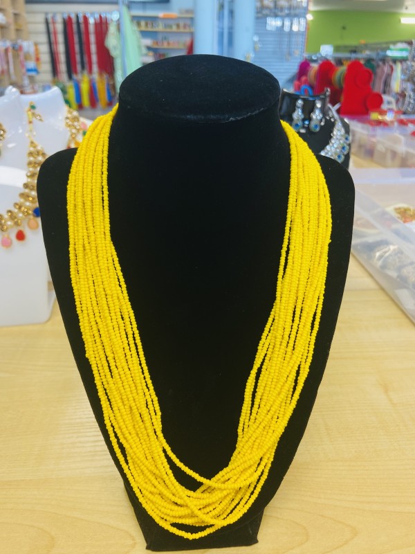 Maile Size potey only yellow , ready to wear