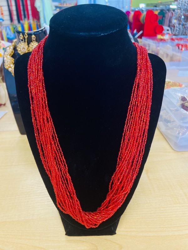 Maile Size potey only red , ready to wear