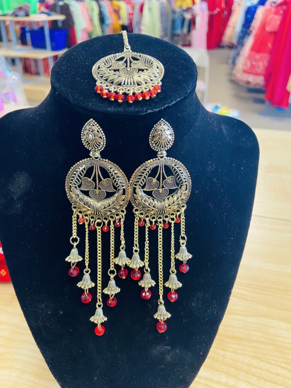 Oxidised Earring with mangtika