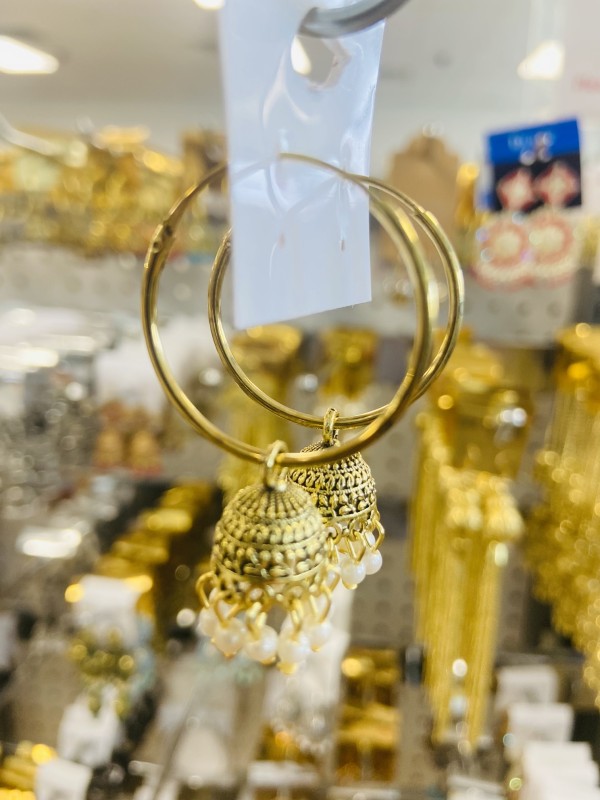 Ethnic/western fashionable earring for ladies 2 inches length